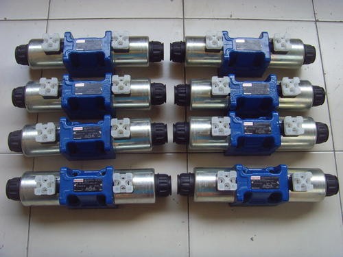 REXROTH M-3SEW 6 U3X/630MG24N9K4 R900566289 Valves
